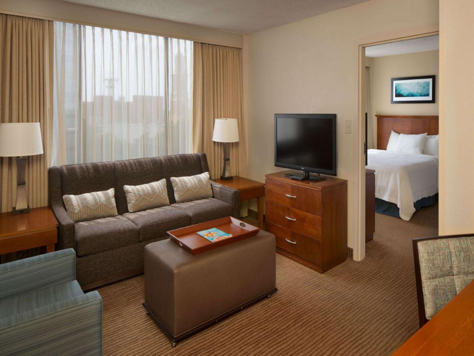 Embassy Suites Winston-Salem Exteriör bild